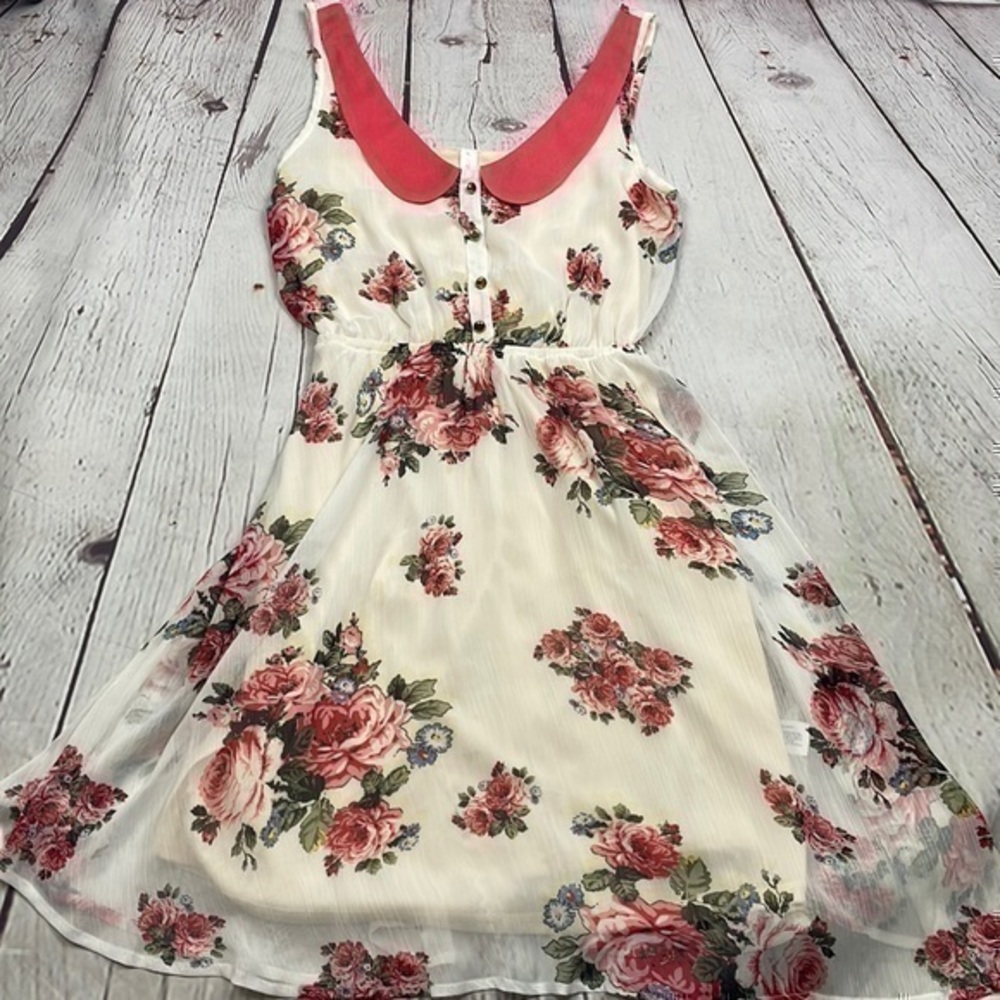 UEC Xhileration floral fit n flare dress XS cream & pink